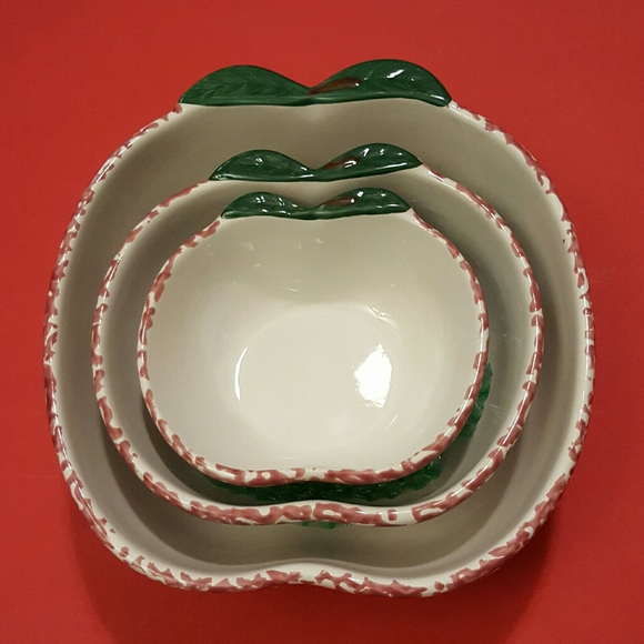 Set of 3 Ceramic Apple-shaped Nesting bowls - Picture 2 of 12